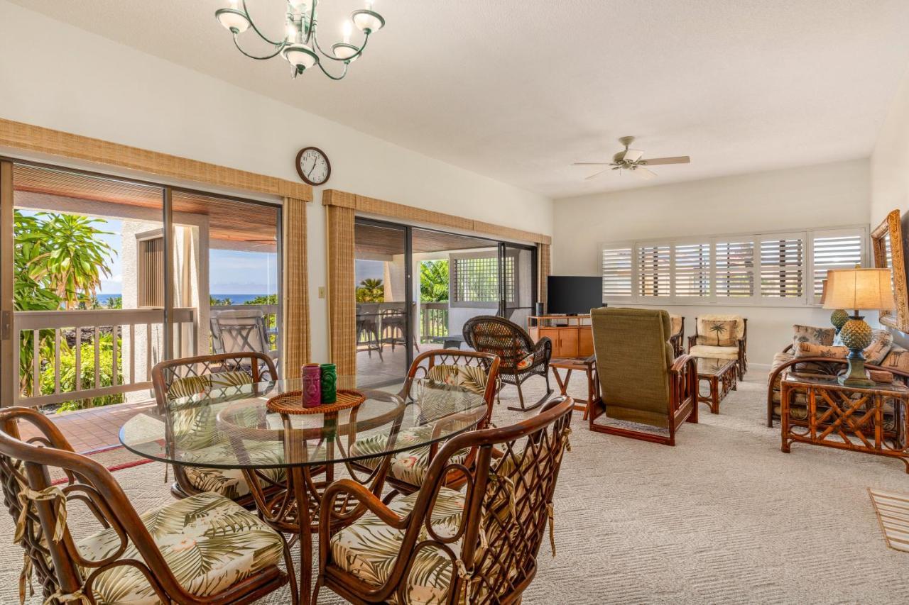 Oceanfront Complex With 2 Pools, Tennis Courts, And Expansive Ocean Views - 10-104 Кайлуа Кона Екстериор снимка