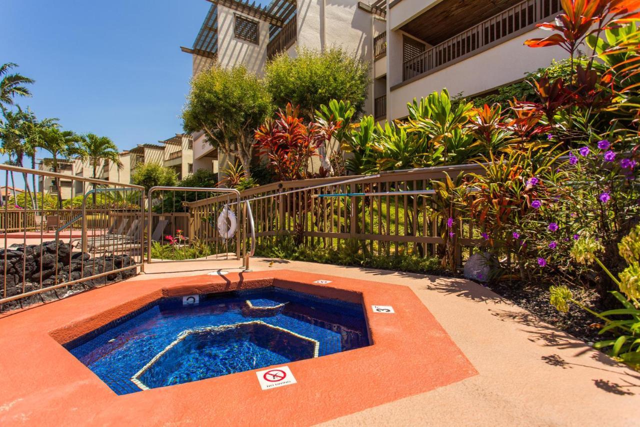 Oceanfront Complex With 2 Pools, Tennis Courts, And Expansive Ocean Views - 10-104 Кайлуа Кона Екстериор снимка
